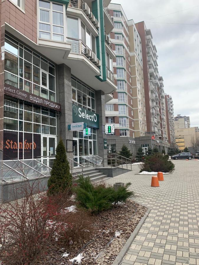 קייב Comfortable Apartments French Quarter Акумулятори Світло Інтернет Завжди מראה חיצוני תמונה