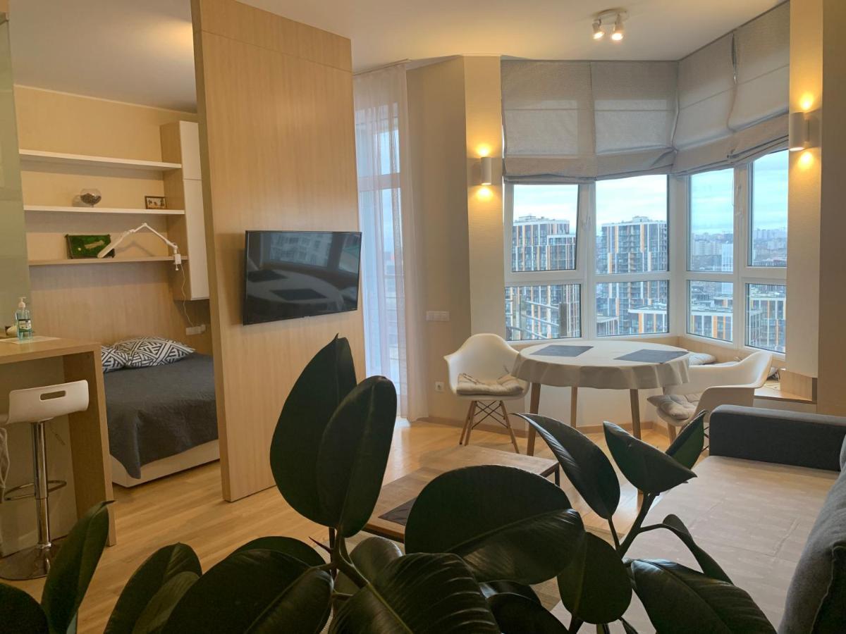 קייב Comfortable Apartments French Quarter Акумулятори Світло Інтернет Завжди מראה חיצוני תמונה