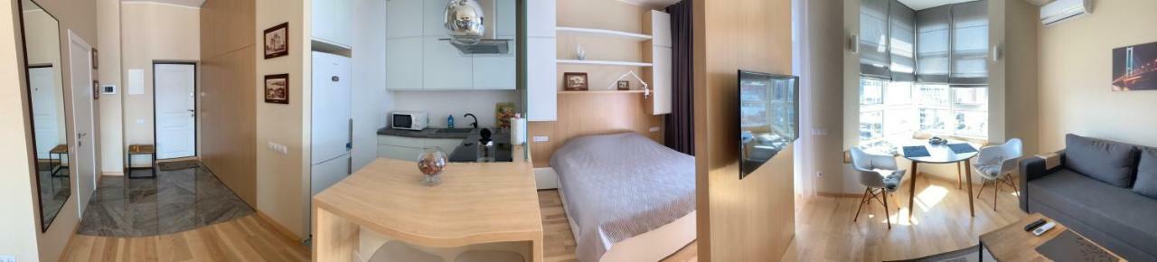 קייב Comfortable Apartments French Quarter Акумулятори Світло Інтернет Завжди מראה חיצוני תמונה