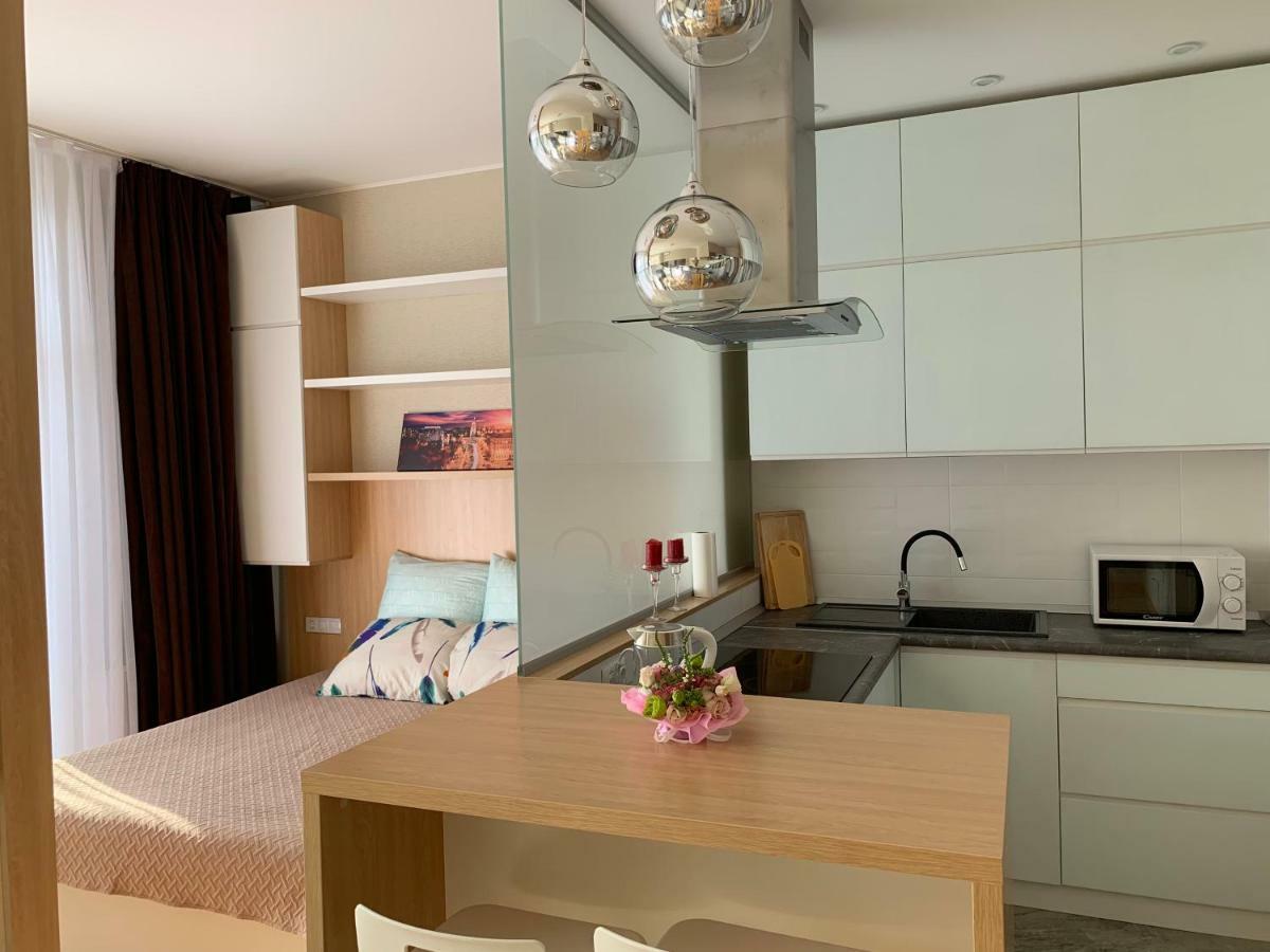 קייב Comfortable Apartments French Quarter Акумулятори Світло Інтернет Завжди מראה חיצוני תמונה